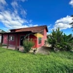 Venda -- Casa Espaçosa de 4 Quartos com Vista para o Mar em Ribeirão da Ilha, Florianópolis - Viva