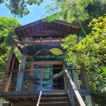 Casa Arborizada, Conexão Total com a Natureza no Morro das Pedras em  Florianópolis - Disponível pa