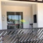 Apartamento Aconchegante a 80m da Praia do Campeche – Conforto e Praticidade para Sua Temporada!