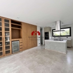Casa para Venda em Cotia, Granja Viana, 4 dormitórios, 4 suítes, 5 banheiros, 3 vagas