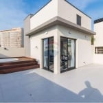 Sobrado triplex novo à venda, em condomínio fechado, com 3 suítes, no Ecoville - Curitiba/PR por R$ 1.370.000,00