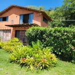 VENDE-SE UMA CASA DE PRAIA EM - PARATY - RJ.