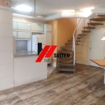 Apartamento tipo cobertura para alugar Duplex 3 quartos 1 vaga Semi mobiliado no Itacorubi