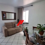 Excelente Apartamento de 2 dormitórios no Bairro Serraria em São José SC