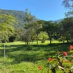 Terreno com água corrente em meio a natureza, norte da ilha, Muquem, Florianópolis, SC