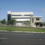 Galpão Comercial com aproximadamente 2000m²