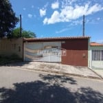 Casa com 3 quartos sendo 1 suíte - Jardim Leocádia