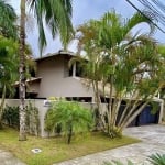 Casa toda mobiliada com 3 suítes com varanda à venda no litoral, 255 m² - Centro - Guaratuba/PR