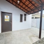 Casa de 2 dormitórios para locação no Carianos