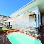 Casa à venda em Abraão com 220 m², 4 quartos, 3 su