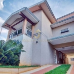 Sobrado com 5 dormitórios e Piscina  - 849.000,00