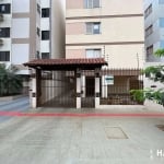 Apartamento para Venda em Maringá, Zona 07, 3 dormitórios, 1 suíte, 2 banheiros, 1 vaga