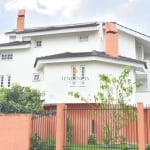 Sobrado com 3 quartos à venda, 299 m  por R  849.000 - São Braz - Curitiba PR