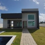 Venha conhecer essa casa espetacular, 3 suítes, sala com pé direito duplo. Condomínio Jacuípe Country-Barra do Jacuípe