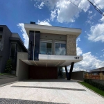 Casa com 3 quartos à venda, 265 m² por R$ 2.700.000 - Suru - Santana de Parnaíba/SP