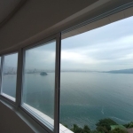 Apartamento 33m² com vista mar no Ilha Porchat com lazer completo 230.000