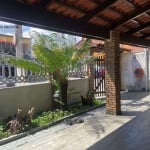 Casa à Venda com 2 dorm - 126m² - Indaiá, Caraguatatuba-SP