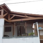 Casa à Venda com 2 dorm - 331m² - Sumaré - Caraguatatuba/SP