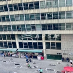 EXCELENTE SALA COMERCIAL LOCALIZADA NO CENTRO DO RIO DE JANEIRO, 30 M2, DIVISÓRIAS, BANHEIRO E RUA B