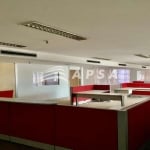 EXCELENTE ANDAR COMERCIAL LOCALIZADO NO CENTRO DO RIO, 240M², SEMI MOBILIADO, POSSUI DOIS BANHEIROS,