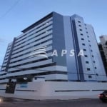 EXCELENTE APARTAMENTO  NO CORAÇÃO DA PONTA VERDE, UM QUARTO, WC SOCIAL, VARANDA, SALA PARA DOIS AMBI