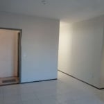 APARTAMENTO NO MONTE CASTELO COM 02 DORMITORIOS, VAGA DE GARAGEM, COZINHA .