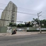 EXCELENTE APARTAMENTO LOCALIZADO EM JACAREPAGUÁ, 60M2, VARANDA COM VISTA, DOIS DORMITÓRIOS,SENDO 1 S