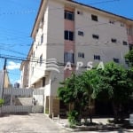 ÓTIMO APARTAMENTO COM 02 QUARTOS, SENDO 01 SUITE, GARAGEM, VARANDA, COZINHA, QUARTO E BANHEIRO DE SE