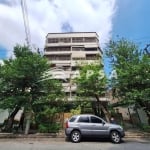 LINDO APARTAMENTO COMPOSTO POR VARANDA AMPLA, SALA, 3 QUARTOS SENDO UMA SUÍTE, BANHEIRO SOCIAL, COZI