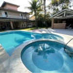 Casa a venda em condomínio - Praia da Enseada - Guaruja