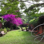 Casa a venda em Carapicuíba-SP.