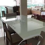 Apartamento de 194m², com 3 suítes, sala ampliada e 3 vagas, na Vila São Francisco.