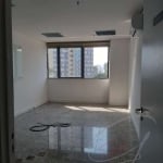 Sala Comercial para Venda ou Locação em Santo Amaro, São Paulo-SP: 1 sala, 2 banheiro, 2 vagas, 121,63 m² de área.