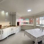 Apartamento mobiliado e equipado para locação anual no Centro de BC