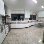 Sobrado à Venda com 437m² de Área Útil, 03 Suítes, Piscina e 03 Vagas de Garagem , Jardim Têxtil, Sã