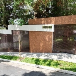 Casa Alto Padrão em Condomínio Fechado no Jardim Floresta com 4 suítes e 4 vagas