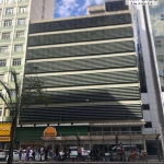 Vaga de garagem no Centro com localização privilegiada. prédio com portaria 24h e elevador.