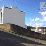 Terreno com excelente topografia e localização no bairro São Pedro. Disponível para permuta.