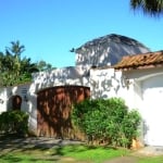 Casa térrea no Guarujá, praia de Pernambuco.