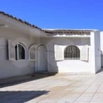 Casa à VENDA na praia da Enseada em Guarujá