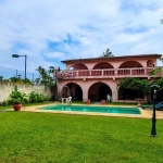 Casa a venda na praia de Pernambuco em Guarujá