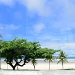 Casa  A VENDA frente ao mar no Guarujá, litoral de São Paulo