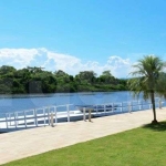 Mansão para locação anual no condomínio Marina Guarujá, com pier para o Canal.