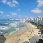 Apartamento pé na areia à venda em Guarujá