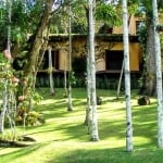 Casa  estilo rústica à venda na praia de São Pedro em Guarujá.