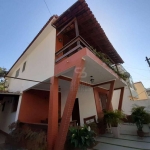 Excelente casa duplex, rua fechada, ampla, 140 m², 2 salas, 3 quartos, 1 suite, 2 closets, 3 vagas