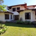 Linda casa duplex no melhor condomínio da Região Oceânica, Vale de Itaipú, 4 quartos, piscina.