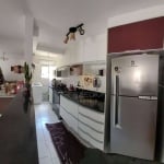 Apartamento com 3 dormitórios à venda, 59 m² por R$ 320.000 - Pinheirinho - Curitiba/PR