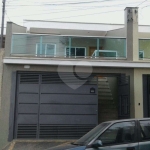 Casa Assobradada nova no Vila Nivi