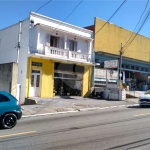 Imóvel comercial e residencial no bairro do Tremembé. Grande fluxo tanto de veículos como pedestres